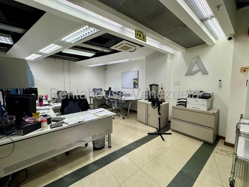 Se Vende Oficina En Campo Alegre