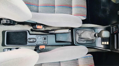 Carro Todo Restaurado Pela Garagem Gsi, Impecável, Com Faró,