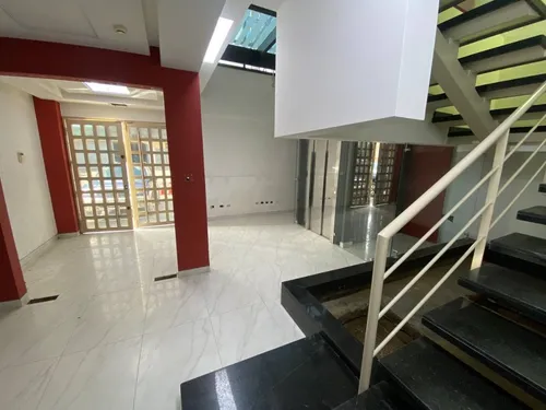 Venta De Edificio Empresarial
