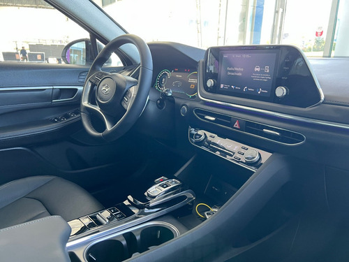 Imagen 10 de 12 de Hyundai New Santa Fe 2.5 Premium At 0 Km