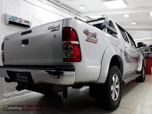 Toyota Hilux 3.0 I Srv Cab Doble 4x4 (2009) 2010