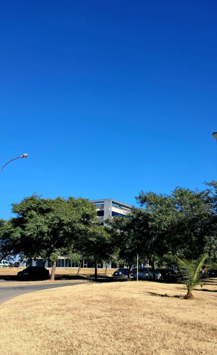 Vendo/alquilo Oficina En Parque Empresarial Aeropuerto