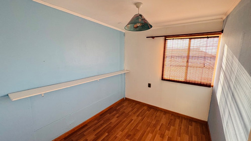 Se Vende Amplia Casa Sector Las Torres 4 Dorm Regularizada