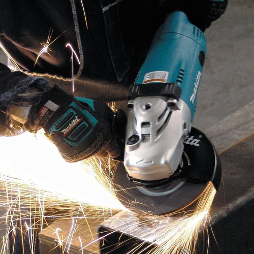 Esmeriladora Angular 7 PuLG 2200w Makita Ga7020