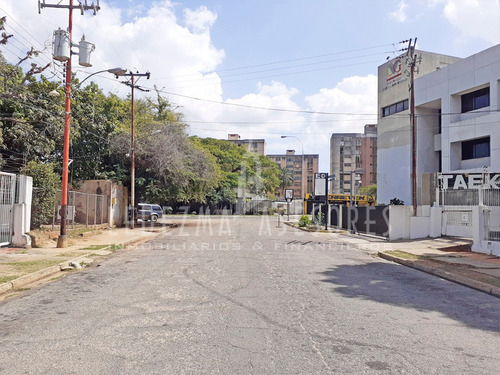 Imagen 5 de 12 de Ledezma Asesores Vende Terreno En Av Jesús Soto, Ciudad Bolívar - Venezuela.