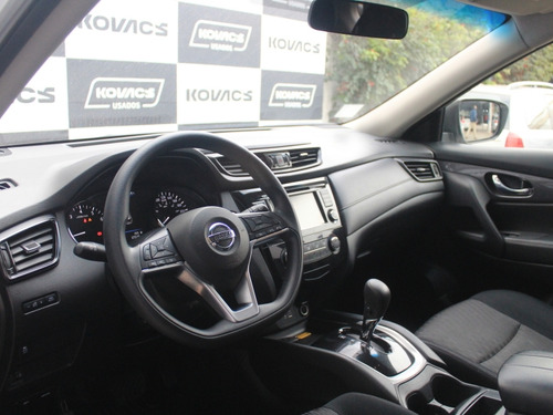 Nissan X-Trail CVT 2.5 AT