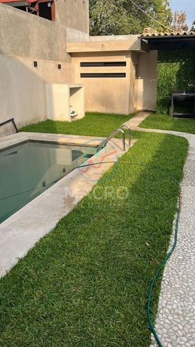 Casa En Venta En Col. Lazaro Cardenas De 2 Niveles Y Con Alberca