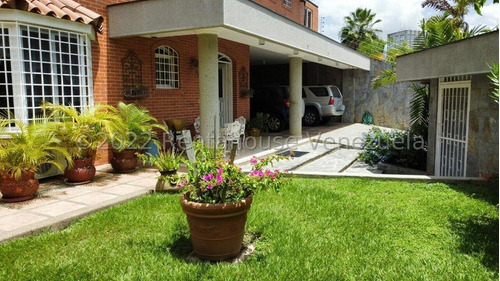 Se Vende Casa En Terrazas Del Club Hipico  Mls #23-10059