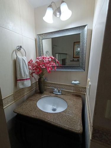 Casa En Lagos Del Sol En Venta