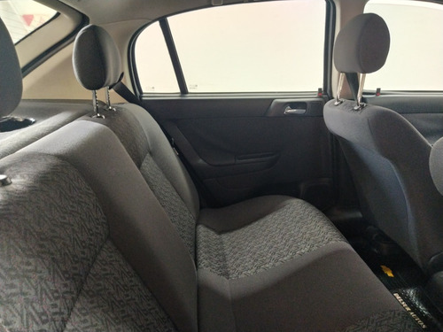 Chevrolet Astra Gl 2.0 5ptas 2010 Gris Iqy