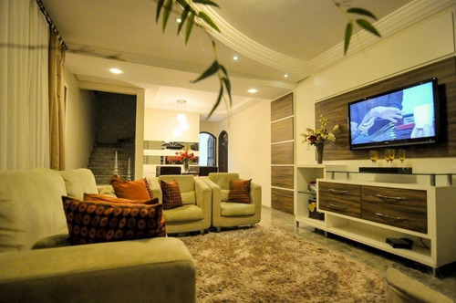 Imagem 4 de 21 de Linda Casa No Bairro Guanabara| 1 Suíte+2 Dormitorios | 2 Vagas De Garagem | Estuda Permuta - Sa01782 - 69196205
