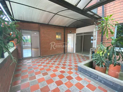 Apartamento en arriendo