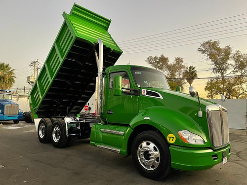 Kenworth T680 Camión De Volteo De 14 Mts Verde