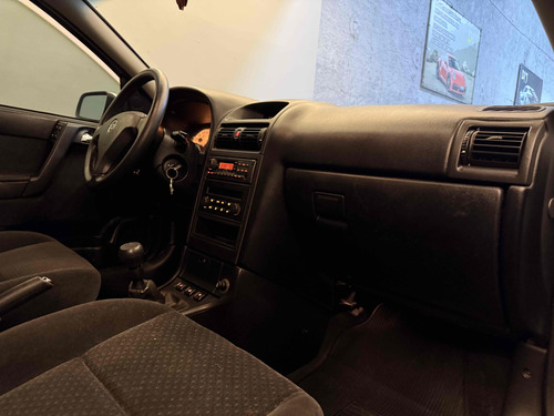 Chevrolet Astra 2.0 MPFI ADVANTAGE 8V FLEX 4P MANUAL