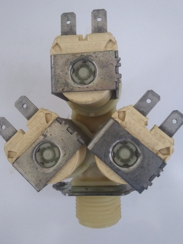 Imagen 2 de 8 de Válvulas Solenoides Agua Lavadora Comercial 220 V Usadas
