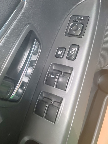Imagem 9 de 19 de Mitsubishi Asx 2.0 Flex Autom.
