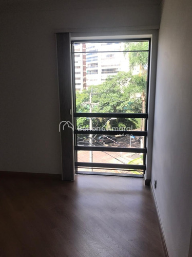 Imagem 9 de 12 de Apartamento À Venda Em Centro - Ap015458