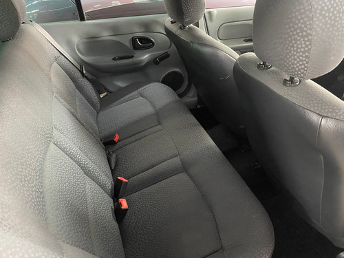 Renault Clio 1.0 CAMPUS 16V FLEX 4P MANUAL