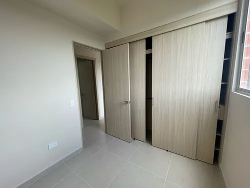 Vendo Apartamento En Sector Tranvãa