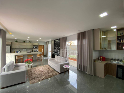 Casa À Venda, 394 M² Por R$ 2.200.000,00 - Condomínio Residencial Grand Trianon - Anápolis/go - Ca0658