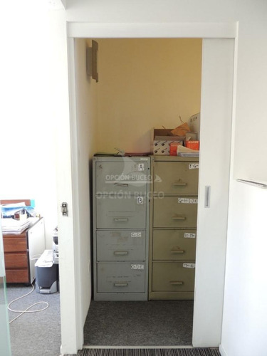 Venta De Oficina 3 Escritorios , Centro, Montevideo