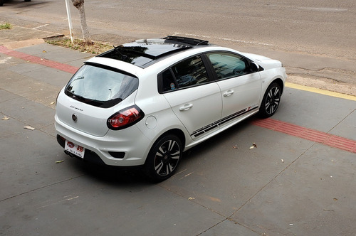 Imagem 7 de 15 de Fiat Bravo T-jet 2015/2016