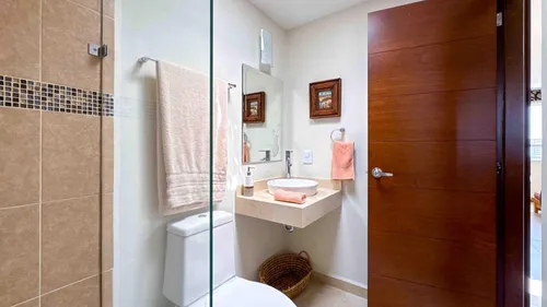 Casa En Venta En Calimaya, Con Excelente Mantenimiento.