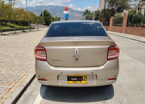 Renault Logan 1.6 Expression / Life +