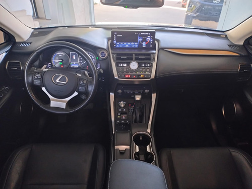 Lexus NX 2.5 300H Luxury