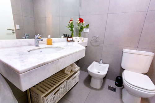 Moderno Departamento - Hospital Italiano - Dueño Directo - Almagro