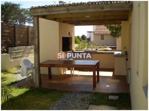 Imagen 12 de 13 de Casa En Alquiler Y Venta En Montoya, La Barra