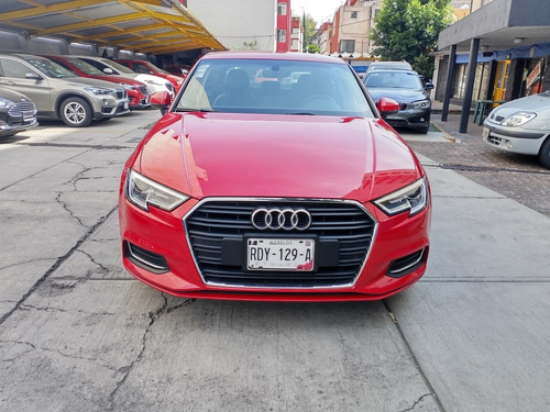 Imagen 2 de 15 de Audi A3 2018 1.4 Sedán Select At Dsg