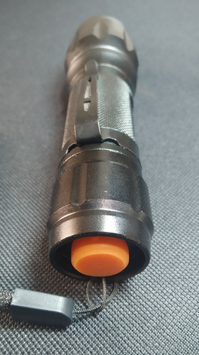 Lanterna Tática Led Cree 400 Lumens Recarregável Militar