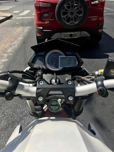 Benelli Tnt 300