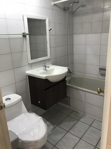 Se Vende Amplio Departamento En Ñuñoa Metro Chile España