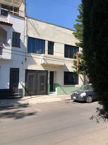 ¡excelente Casa En Remate Bancario En Roma Sur, Calle Coatepec, Cdmx! Acr