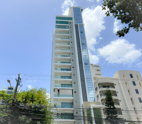 Elegante Torre Con Vista Al Monumento La Trinitaria Santiago