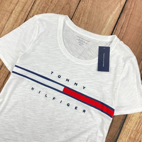 Polera Tommy Hilfiger Mujer Logo Bordado Core | Cuotas interés