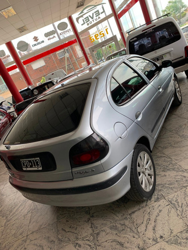Renault Megane 1.9 Diesel 1999