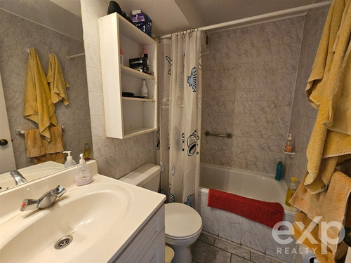 Departamento En Arriendo De 2 Dorm. En Concón