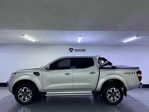 Renault Alaskan 2.5 DIESEL 4X4 INTENS MECANICA (FINANCIAMIENTO) 1 DUEÑO