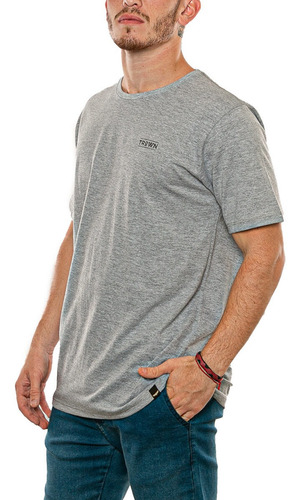 Imagen 2 de 3 de Remera Lighthouse Trown Fluid Tienda Oficial