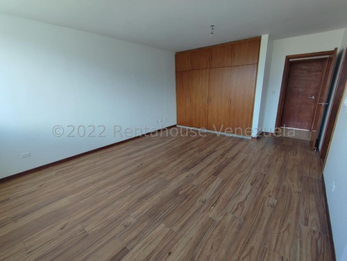 Imagen 24 de 29 de Apartamento En Alquiler Santa Paula 22-22589