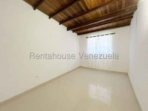 Nataly Zambrano*25-18080 Bella Moderna Acabados De Primera Casa (1 Nivel) En Venta En Tierra Del Sol, Para Empezar Una Nueva Historia Con Tu Familia .