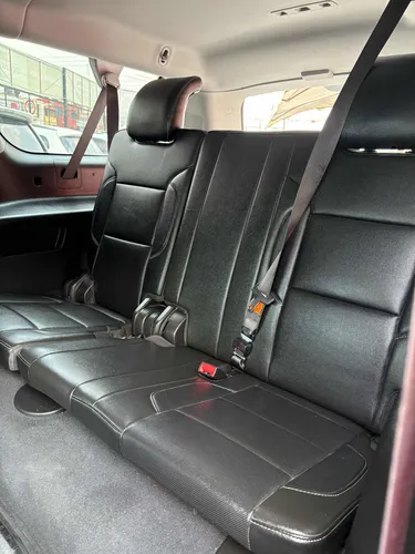 Chevrolet Suburban 5.4 Premier Piel 4x4 At