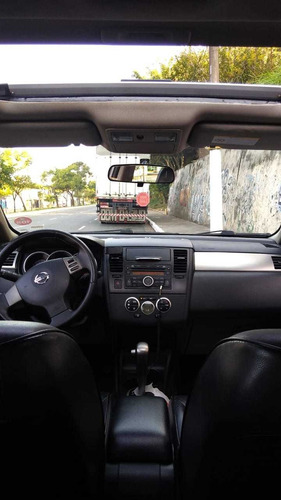 Nissan Tiida 2012 1.8 Sl Flex Aut. 5p