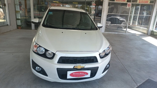 Imagen 5 de 10 de Chevrolet Sonic 2017 1.6 Lt