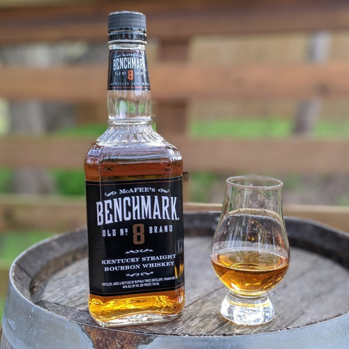 Benchmark Old N°8 Brand Whisky Straight Bourbon 750ml