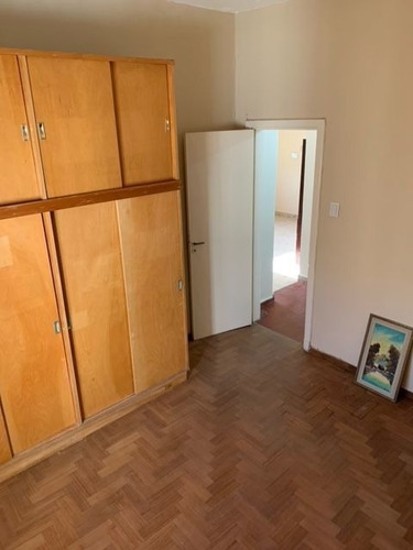 Imagen 5 de 9 de Casa En Venta De 3 Ambientes C/ Cochera En Temperley