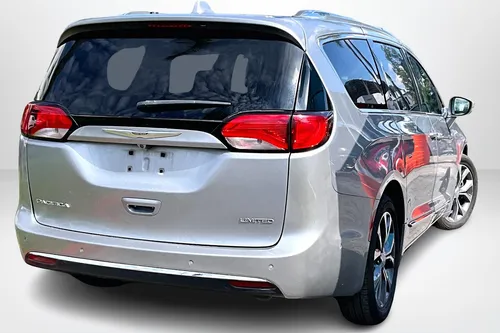 Chrysler Pacifica 2017
